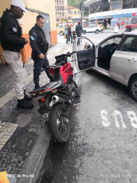 Moto furtada é recuperada pela CPTrans e CProeis no Centro Histórico