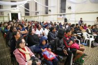 Prefeitura recebe cerca de 150 pessoas para dialogar sobre habitação