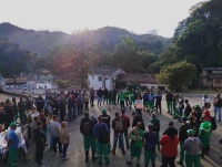 Prefeitura faz homenagens aos garis com café da manhã especial