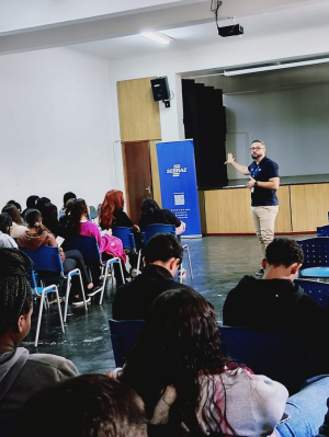 Prefeitura, Sebrae e CIEE iniciam projeto Papo de Futuro com debate sobre trabalho, escolhas e oportunidades