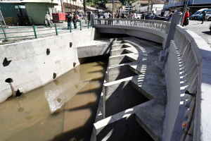 Governo do Estado e Prefeitura de Petrópolis inauguram obras do túnel extravasor