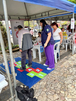 Prefeitura faz “pit stop” do coração na Praça Dom Pedro, no Centro