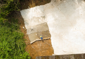Obras de contenção e drenagem estão em andamento na Comunidade do Contorno