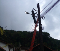 SSOP realiza mais de 400 serviços de iluminação pública, reforçando a segurança em Petrópolis