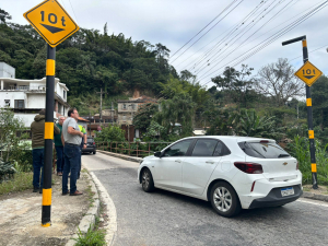 Ponte do Arranha-céu: Prefeitura proíbe passagem de ônibus do transporte público