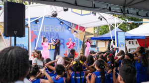 Profissionais e alunos da rede municipal participam do Festival Energia para Ler em Petrópolis