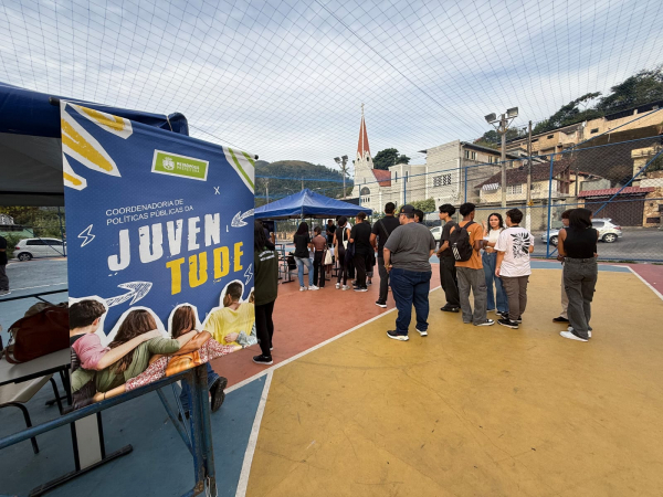 Caravana de Oportunidades recebe quase 250 pessoas em Corrêas