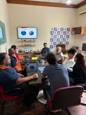 Treinamento sobre o Plano Municipal de Redução de Riscos (PMRR) reúne técnicos da Defesa Civil e da secretaria de Obras