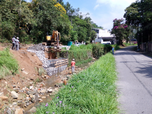 Prefeitura realiza obra de contenção no Quitandinha