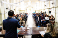 Prefeitura e Defensoria Pública se unem para legalizar associações de moradores