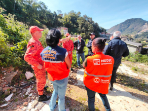 Prefeitura e Corpo de Bombeiros fazem vistoria para simulado que acontece em setembro