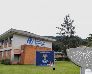 Petrópolis recebe delegações dos países do BRICS para debater computação de alto desempenho e inteligência artificial