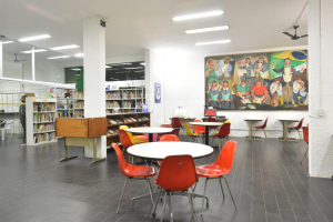 Biblioteca Gabriela Mistral é reformada e ganha laboratório de conservação documentos