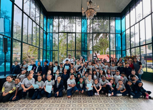 Espetáculo resgata história da colonização alemã em apresentações na Bauernfest