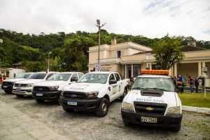 Parceria e prevenção: Petrópolis recebe núcleo avançado do DRM na Defesa Civil