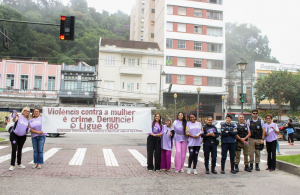 Prefeitura encerra programação do Mês da Mulher com Blitz contra o Feminicídio na Praça Dom Pedro