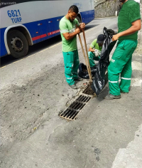 Prefeitura intensifica limpeza preventiva e desobstruiu mais de 10 mil bueiros antes do período de chuvas