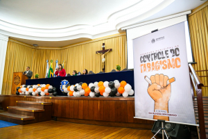 1º Seminário Municipal de Controle do Tabagismo mobiliza a população com foco na proteção de jovens