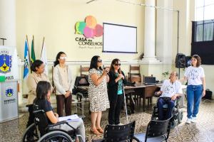 Formação discute inclusão e práticas educacionais em encontro realizado em Petrópolis