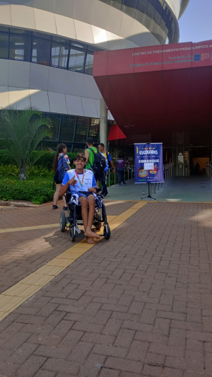 Escola Municipal São Judas Tadeu celebra sexto lugar de estudante no tênis de mesa da paralimpíadas escolares