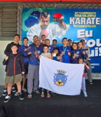 Alunos do Agita Petrópolis conquistam vagas para mundial de karatê na Romênia