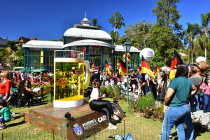 Primeiro fim de semana da 35ª Bauernfest lota a cidade