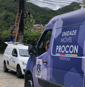 Prefeitura leva Procon Itinerante na Posse e no Brejal para apoiar moradores afetados por quedas de energia
