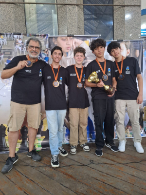 Petrópolis conquista segundo e terceiro lugar no Araruama Chess Grand Prix