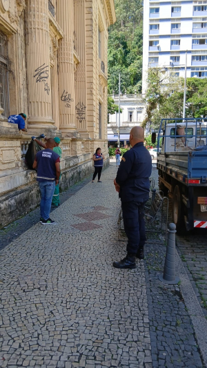 Prefeitura promove zeladoria urbana em Cascatinha e Centro