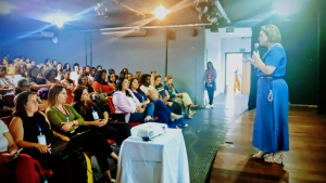 Simpósio de Educadores de Educação Infantil promove reflexões sobre práticas pedagógicas na rede municipal