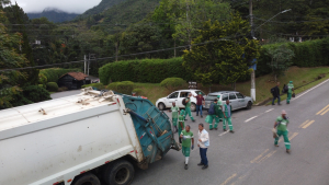 Mutirão emergencial de serviços começa em Araras com ações de limpeza e manutenção viária