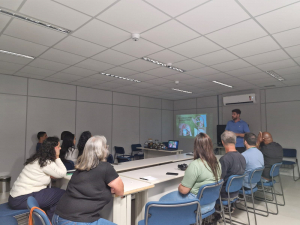 Funcionários da Secretaria de Meio Ambiente recebem capacitação sobre animais peçonhentos