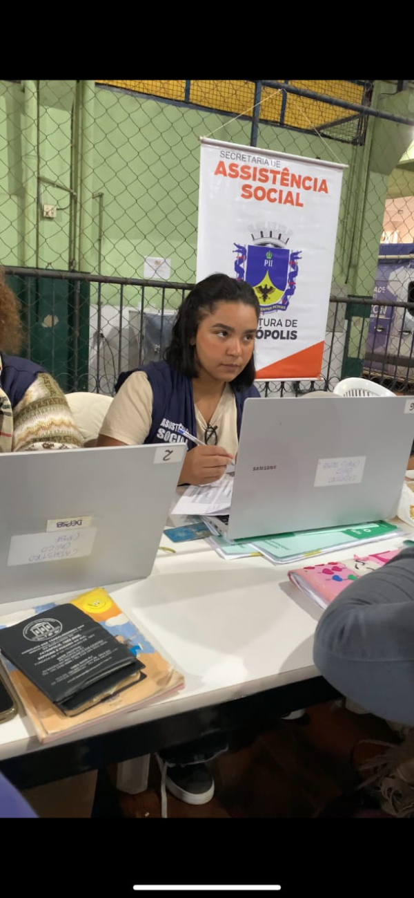Cras Itinerante promove 430 atendimentos na Estrada da Saudade